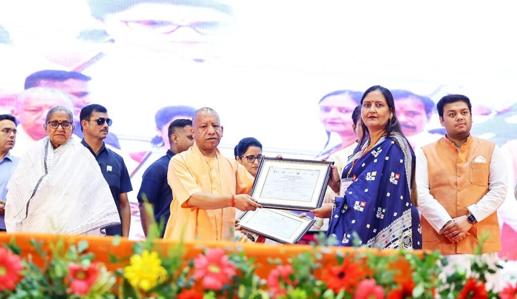 UP CM Yogi Adityanath Launches ₹5 Lakh Cashless Medical Scheme for Over 12 Lakh Teachers & Families